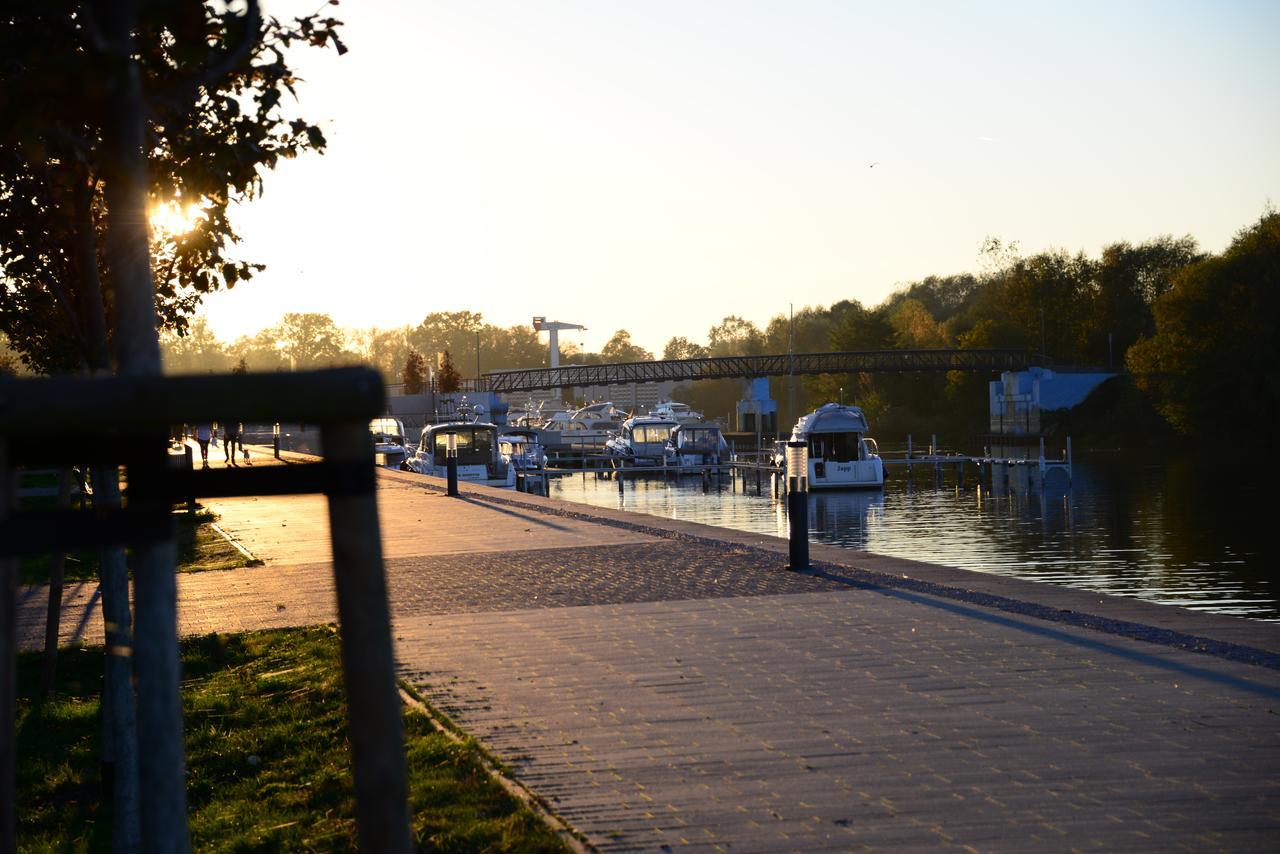 Luxstay Werder Kolonie Zern Dış mekan fotoğraf